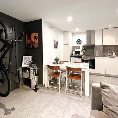 Ferienwohnung Flateli Montjuic Gerona Exterior foto